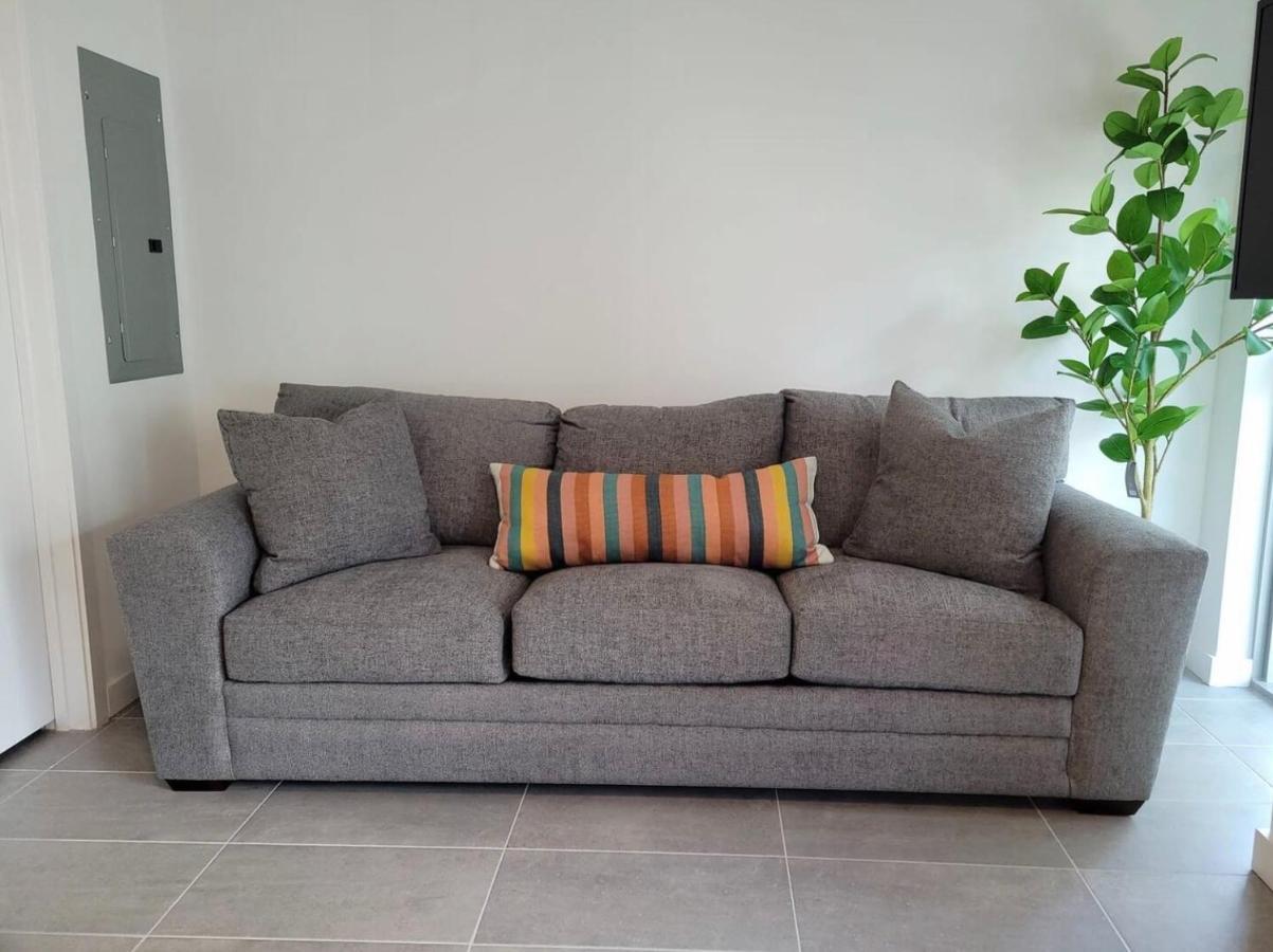 Comfortable Studio With King Bed And Queen Sofa-Bed Miami Luaran gambar