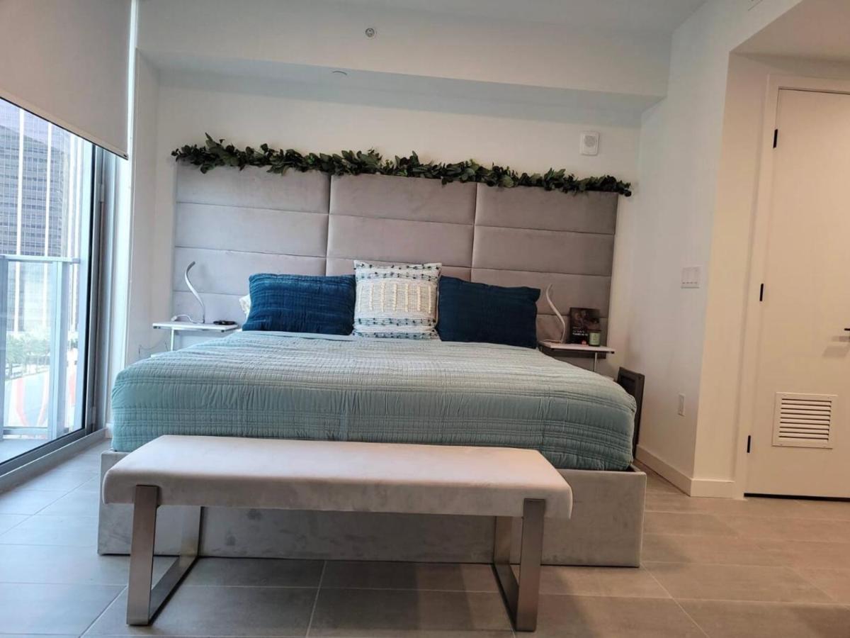 Comfortable Studio With King Bed And Queen Sofa-Bed Miami Luaran gambar